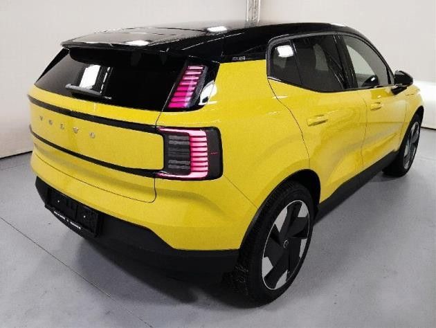 Volvo  Plus RWD Pure Electric