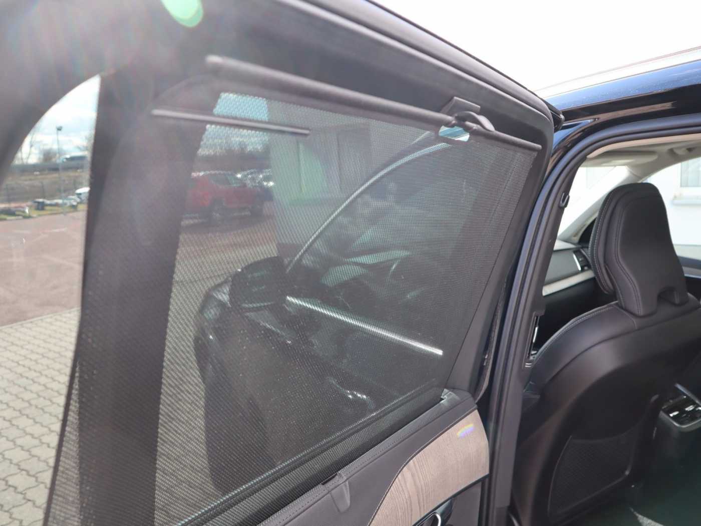 Volvo  B5 Inscription AWD*AHK*Luftf*360°