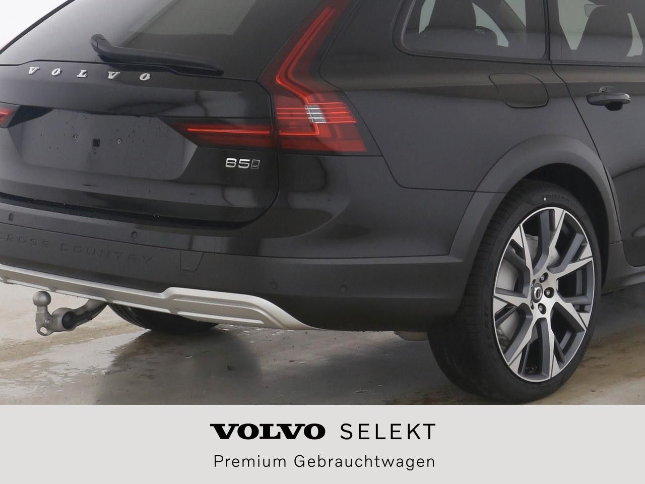 Volvo  B5 Cross Country Ultimate AWD*Standh B&W*360