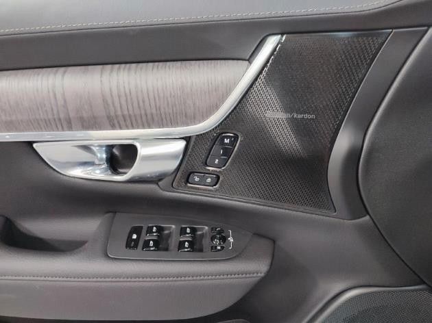 Volvo  Pro AWD*Standh*AHK*LED