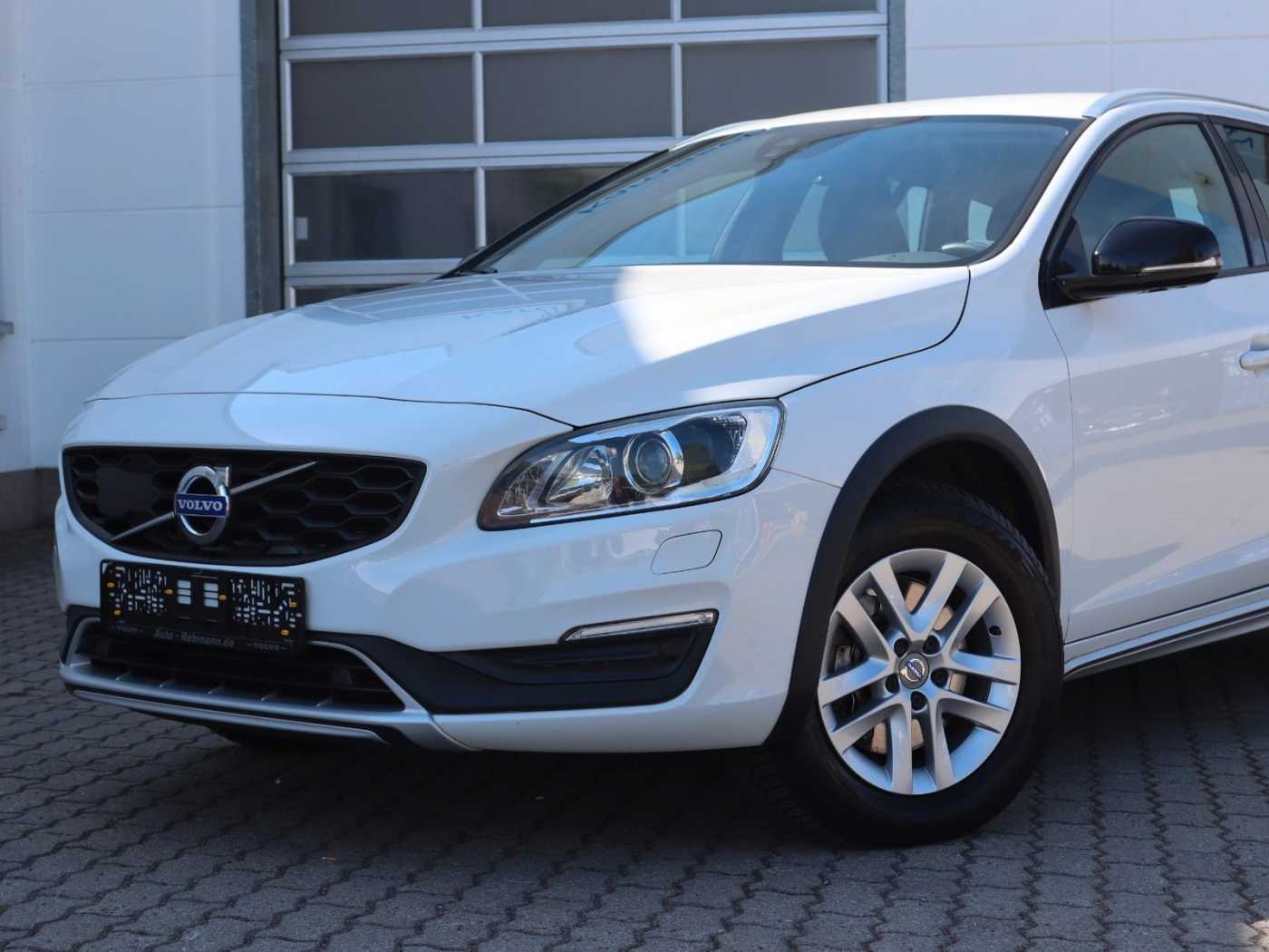 Volvo  D4 Cross Country