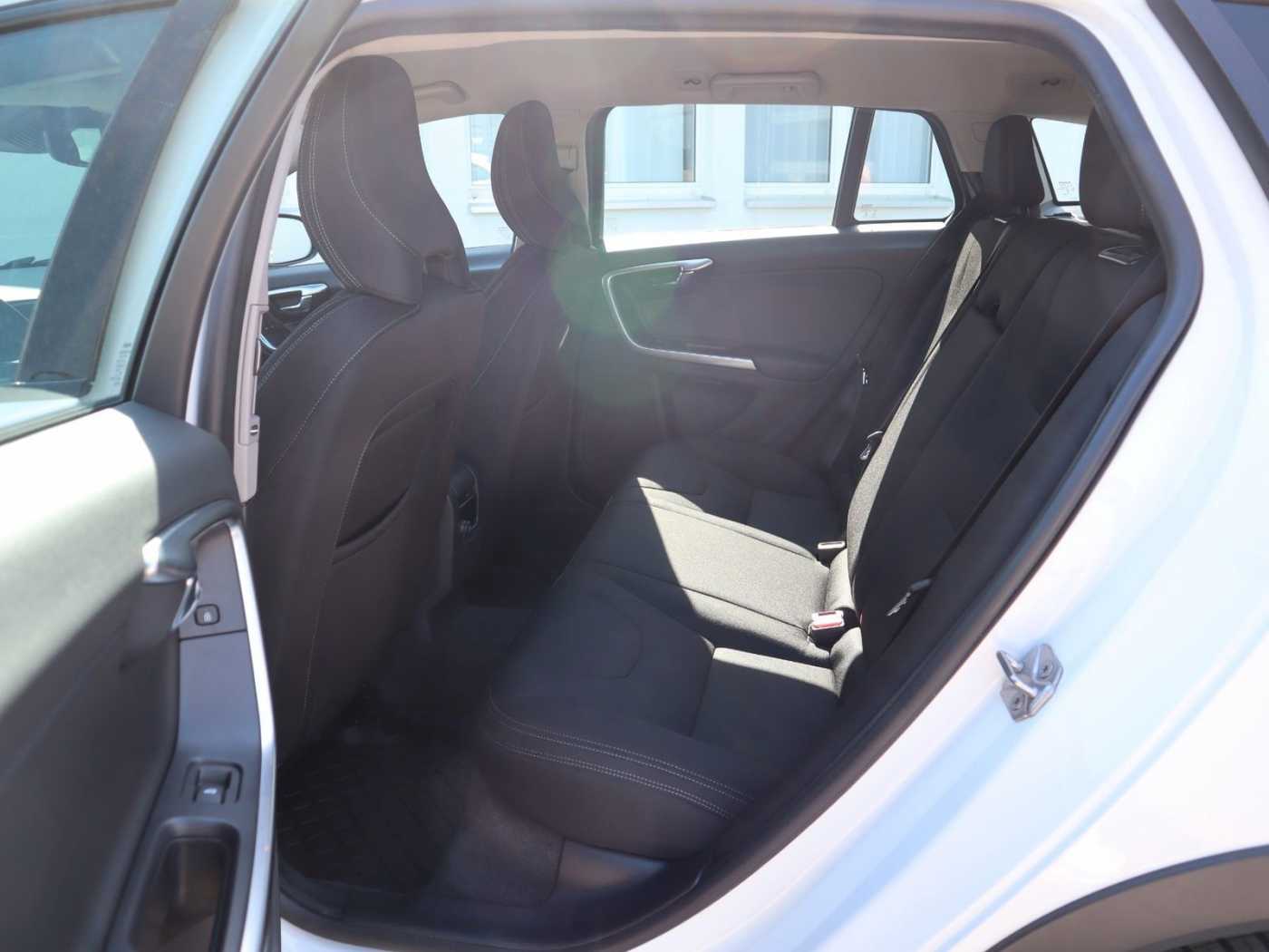 Volvo  D4 Cross Country