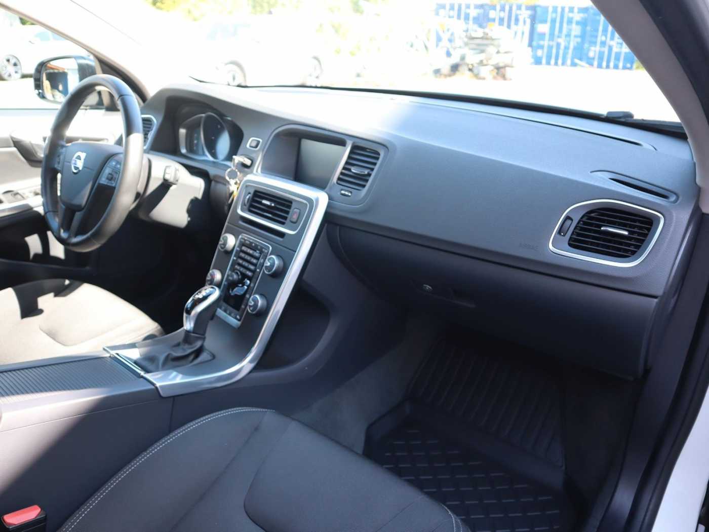 Volvo  D4 Cross Country