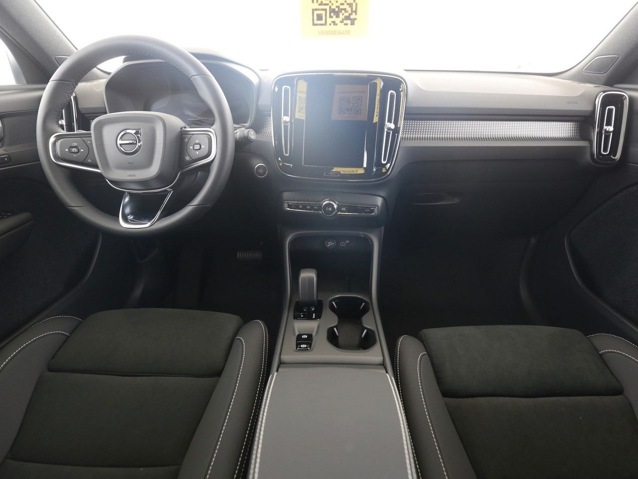 Volvo  B3 Core 2WD