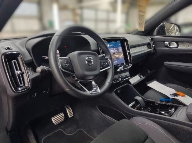 Volvo  Plus Recharge Pure Electric FWD