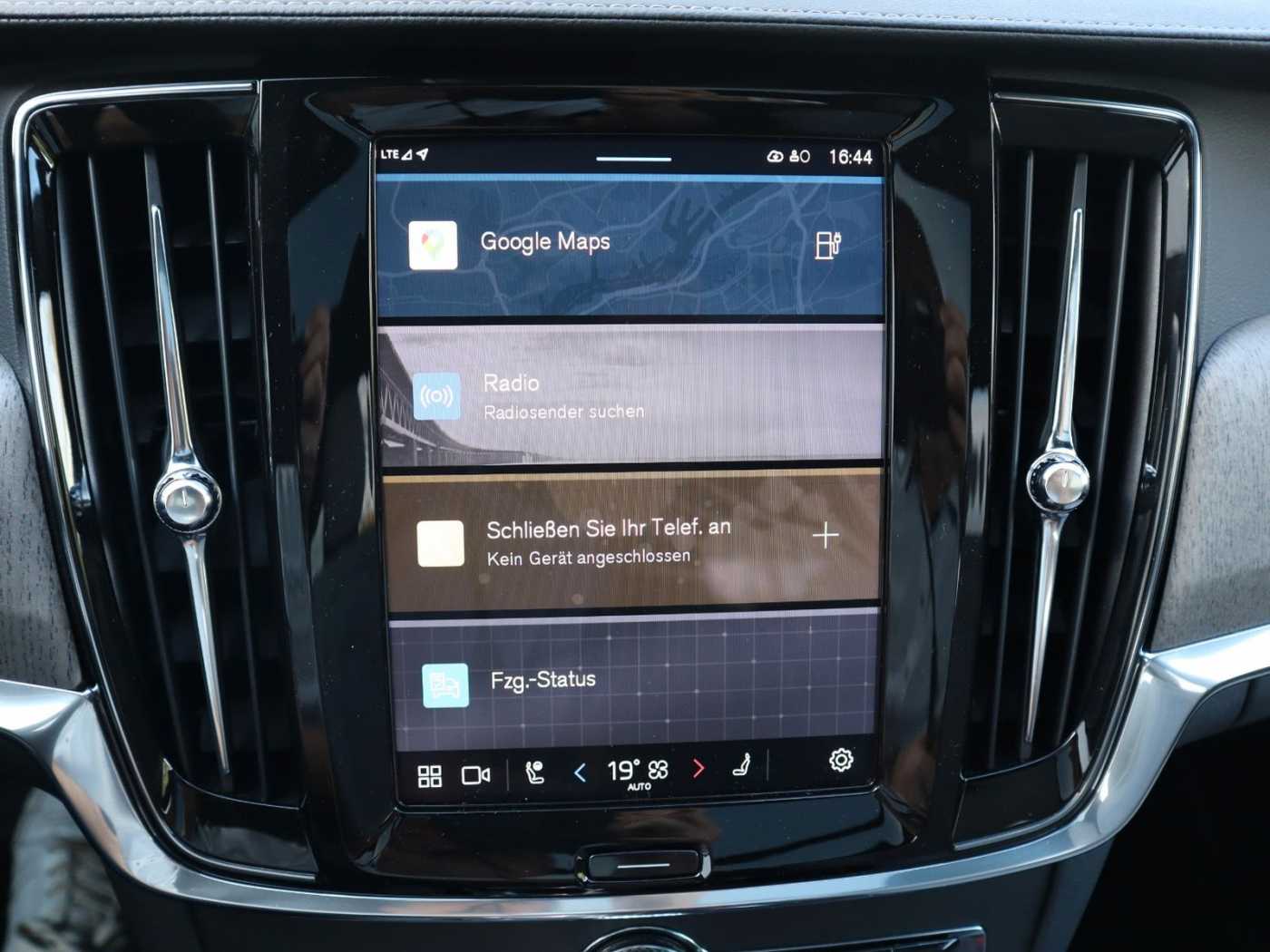 Volvo  T8 Ultimate Dark Plug-In Hybrid*B&W*360°