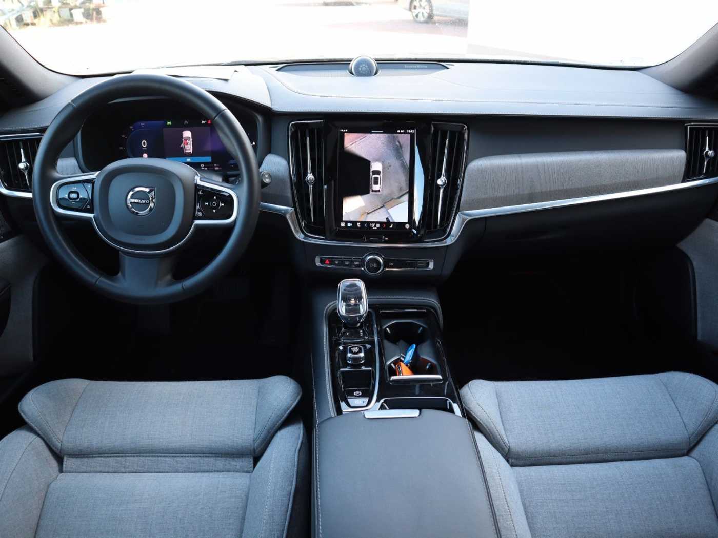 Volvo  T8 Ultimate Dark Plug-In Hybrid*B&W*360°