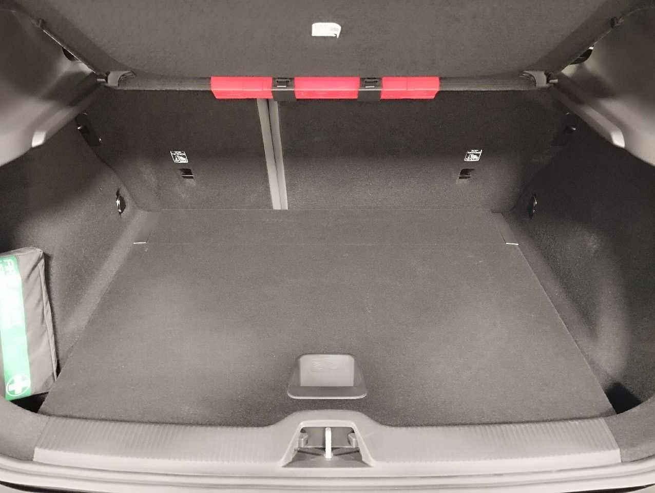 Volvo  Ultra AWD Performance Pure Electric
