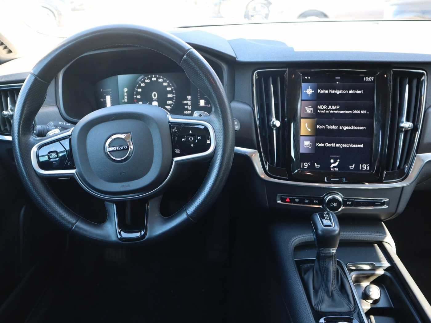 Volvo  D4 Cross Country  AWD