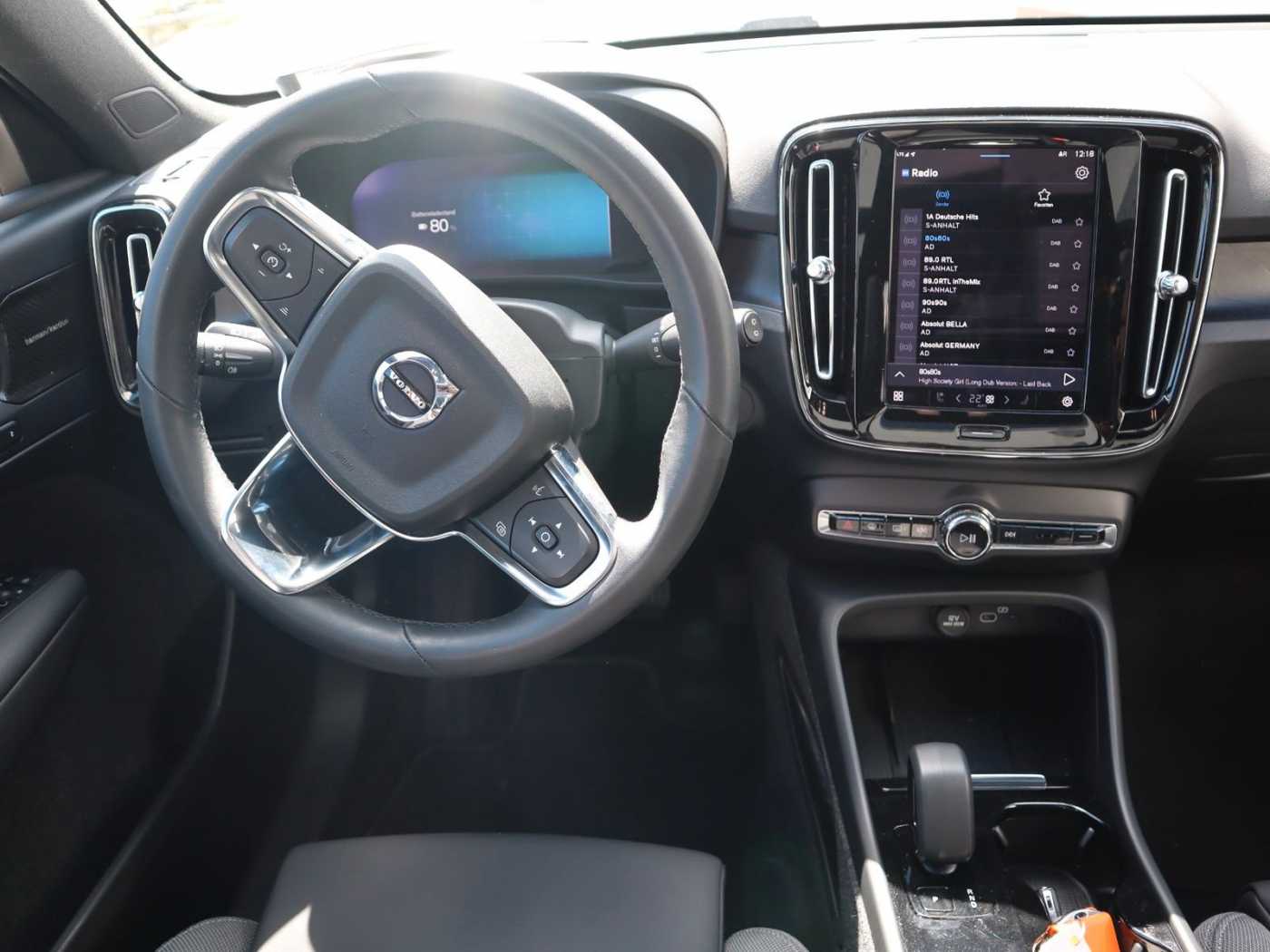 Volvo  Ultimate Recharge Pure Electric AWD