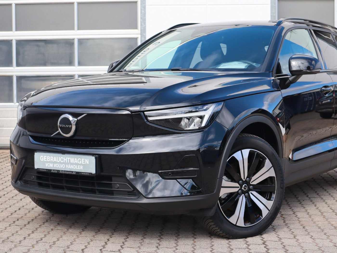 Volvo  Plus Recharge Pure Electric 2WD