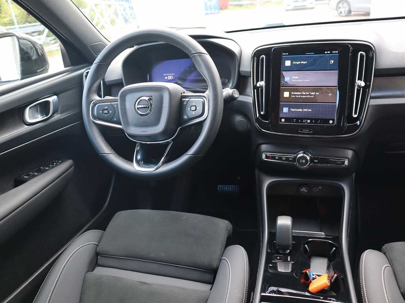 Volvo  Plus Recharge Pure Electric 2WD