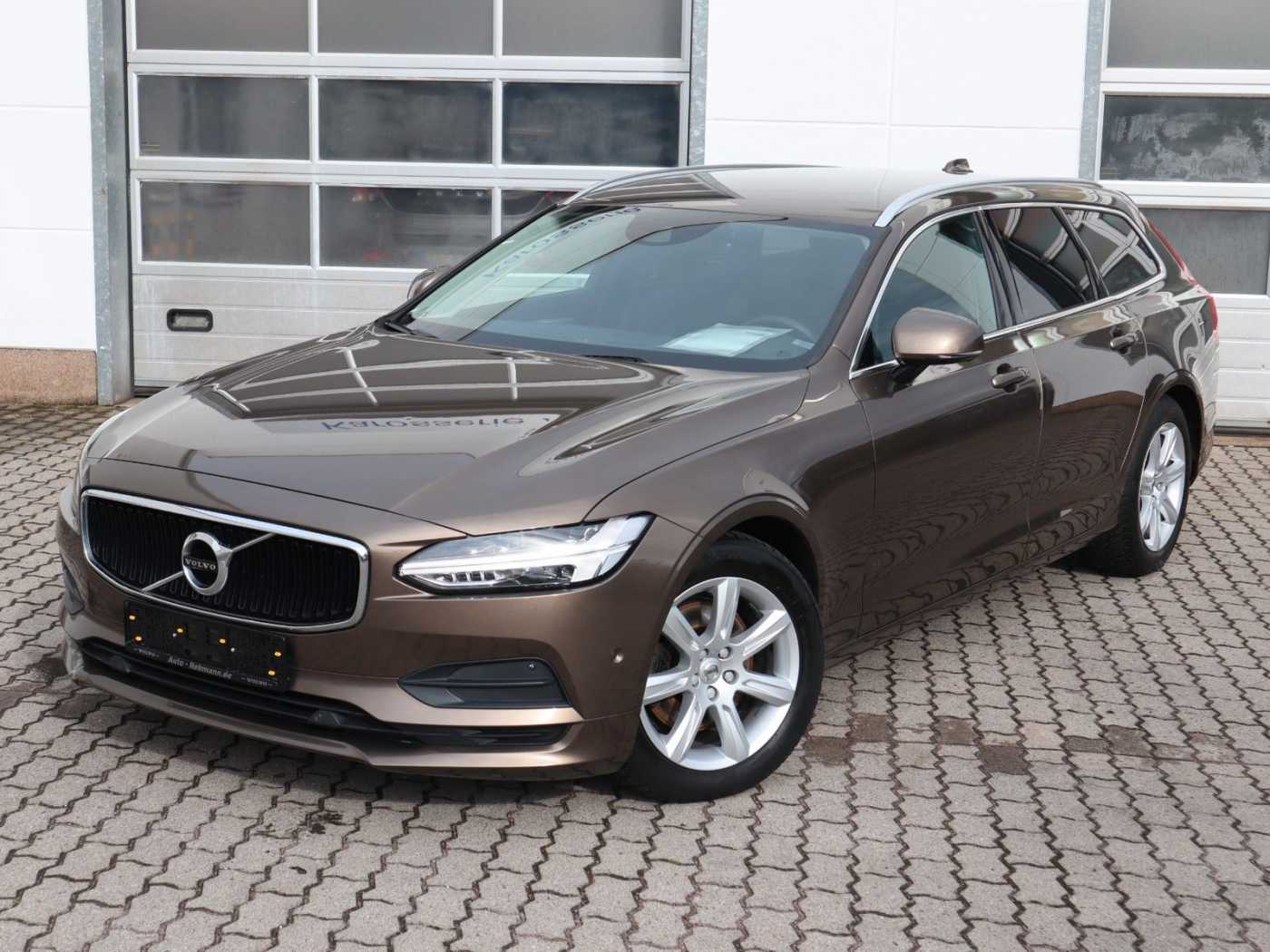 Volvo  D4 Momentum*Standh*