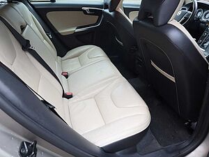 Volvo  D3 Summum