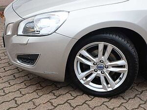 Volvo  D3 Summum