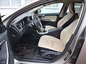 Volvo  D3 Summum