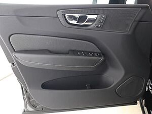 Volvo  T6 Plus Black Edition Rech Plug-In Hybrid
