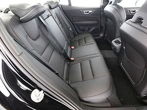 Volvo  B4 Plus Dark*Standh*H&K*SD*