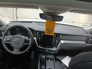 Volvo  B4 Ultimate Dark*AHK*Standh*360°*Alarm