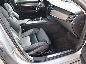 Volvo  B5 Ultimate Bright AWD*B&W*Standh*360°*