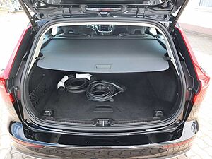 Volvo  T6 Core Recharge Plug-In Hybrid AWD