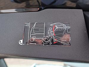 Volvo  T6 Core Recharge Plug-In Hybrid AWD