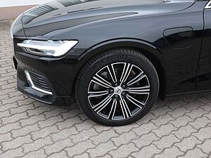 Volvo  T6 Plus Bright Recharge Plug-In Hybrid AW