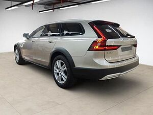 Volvo  B4 Cross Country Plus AWD*Standh*360°*