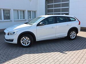 Volvo  D4 Cross Country