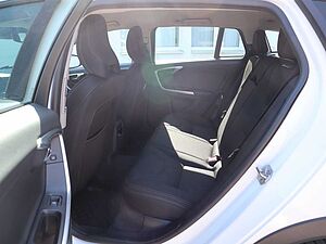 Volvo  D4 Cross Country