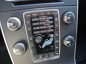 Volvo  D4 Cross Country