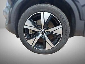 Volvo  Plus Recharge Pure Electric FWD