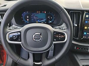 Volvo  B4 R Design AWD