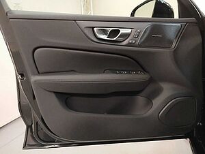 Volvo  T6 Plus Dark Recharge Plug-In Hybrid AWD