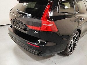 Volvo  T6 Plus Dark Recharge Plug-In Hybrid AWD