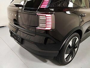 Volvo  Ultra AWD Performance Pure Electric