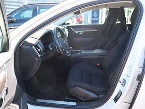 Volvo  D4 Cross Country  AWD
