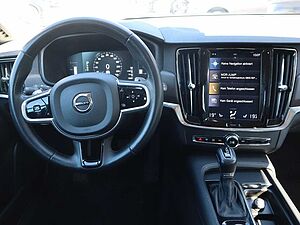 Volvo  D4 Cross Country  AWD