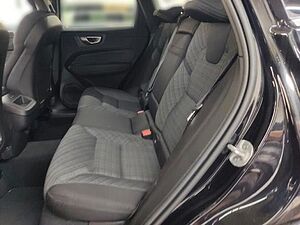 Volvo  B4 Core 2WD