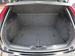 Volvo  D2 Momentum