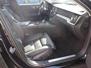 Volvo  Ultra*360°*B&W*Standh*AZV