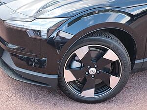 Volvo  Ultra AWD Performance Pure Electric