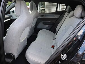 Volvo  Ultra AWD Performance Pure Electric