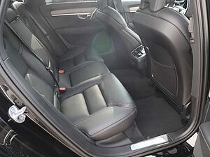 Volvo  B5 Cross Country Ultimate*B&W*Massage*StH*