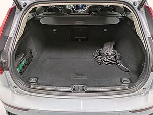 Volvo T6 Plus Dark Recharge Plug-In Hybrid AWD*AHK