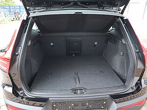 Volvo  T3 Momentum Pro FWD