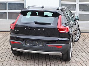 Volvo  T3 Momentum Pro FWD