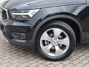 Volvo  T3 Momentum Pro FWD