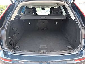 Volvo  B4 Core 2WD