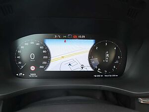Volvo  D4 R Design